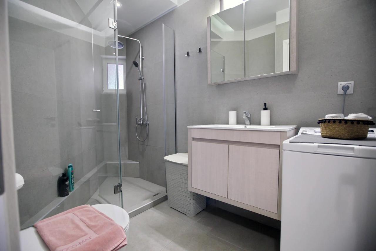 Ioanna's Luxury Two Bedroom Apartment Nafplio